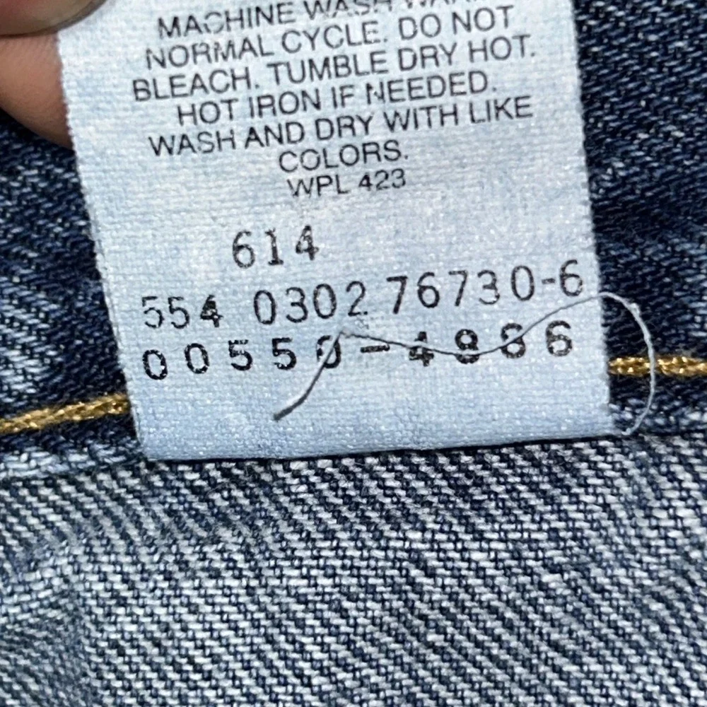 Vintage Levis 550 Jeans Mens 33x32 fits(30x31) Blue Relaxed Fit Y2K Made in USA